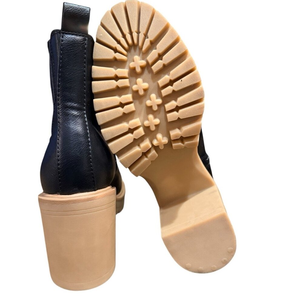 Dolce Vita Jade platform Black Leather Lug Sole Boots Size 10 - Picture 4 of 8